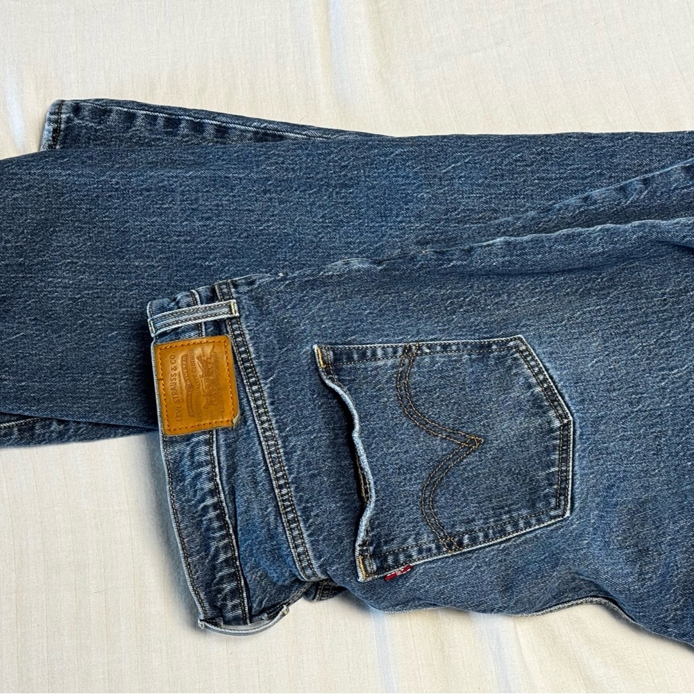 Levi’s Women’s Ribcage straight leg jeans